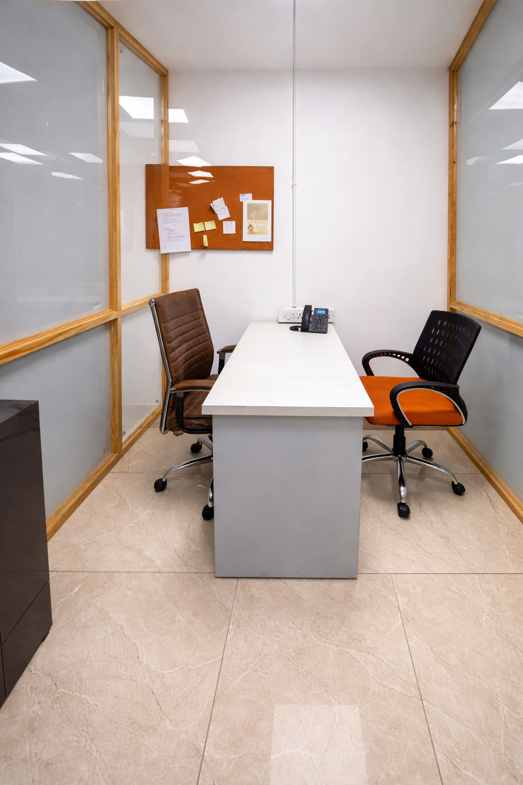 COWORKING OFFICE 9 - Cabin Size X1